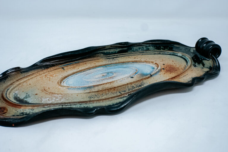 Trays & Platters (21801, 252, 253 & 258)